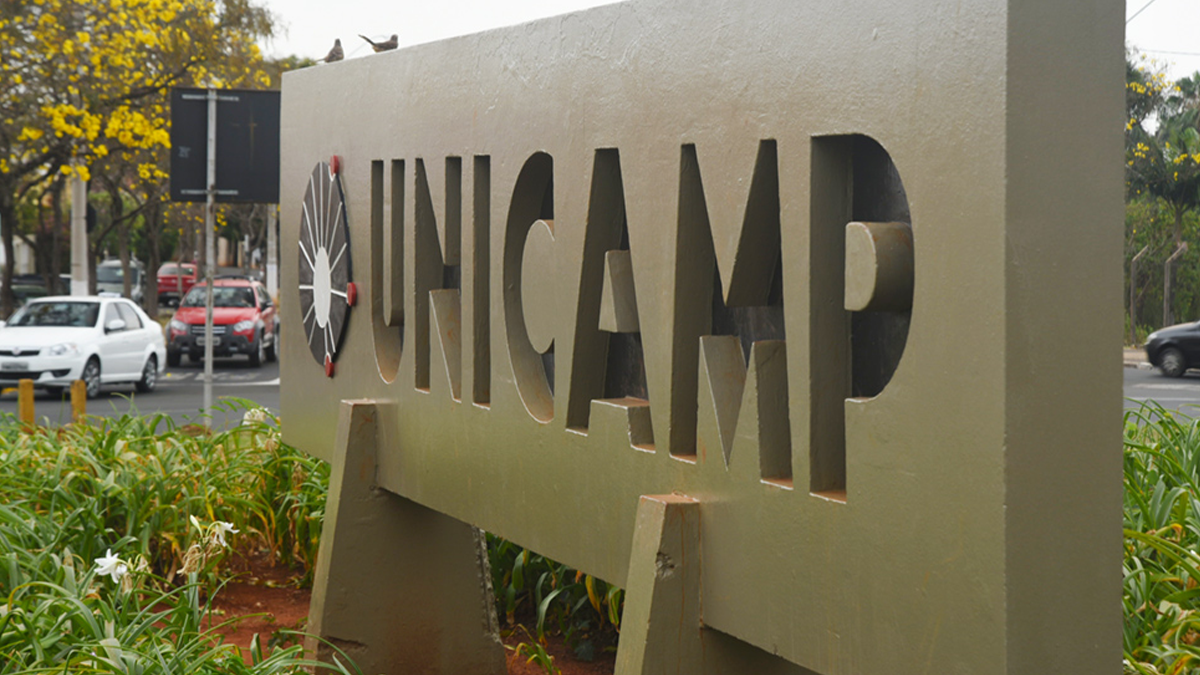 Unicamp desligou mais de mil estudantes por não comprovarem vacinação anticovid