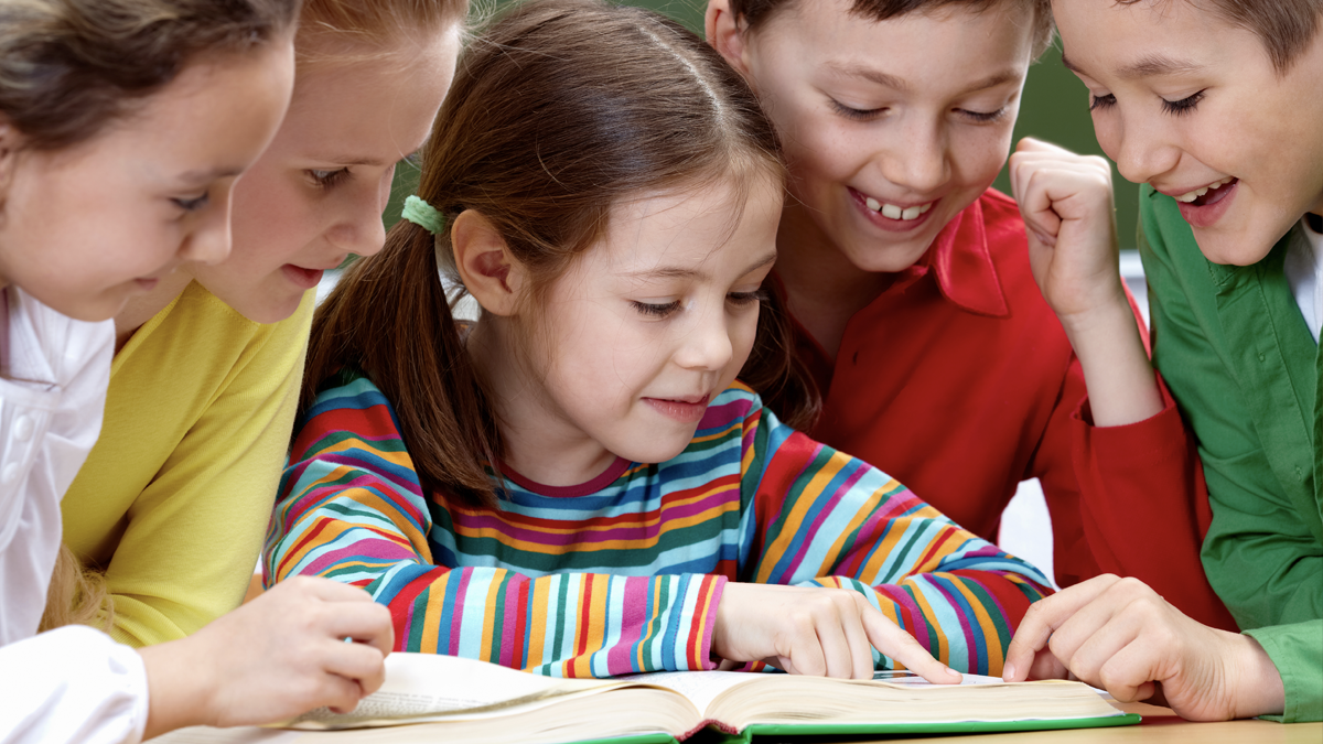 Na educação infantil, 55% das turmas não separam tempo para leitura de histórias para crianças