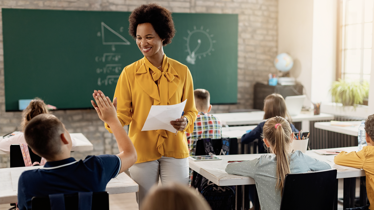 Educação antirracista: rede estadual promove capacitação para educadores e gestores