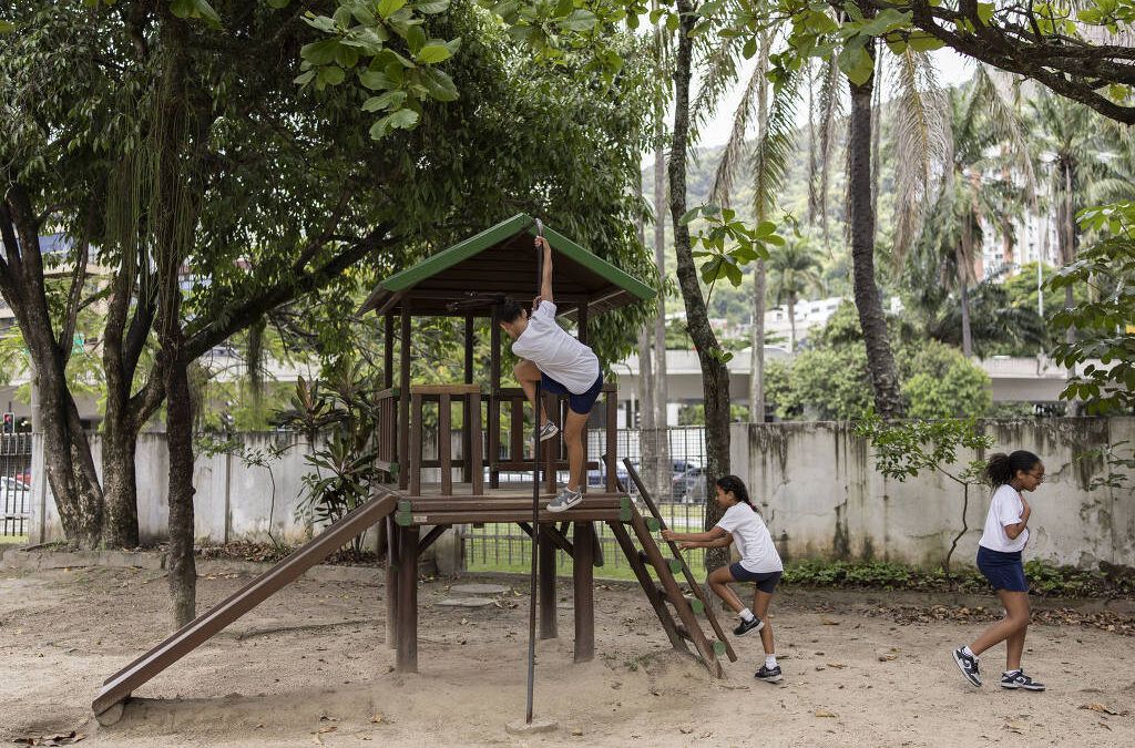 Escolas do Rio adaptam pátios e parquinhos para enfrentar calor extremo